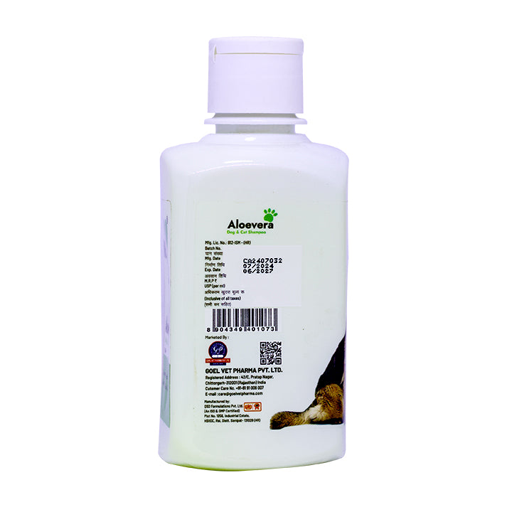 Aloevera Pet Shampoo for gentle care of hair and body coat